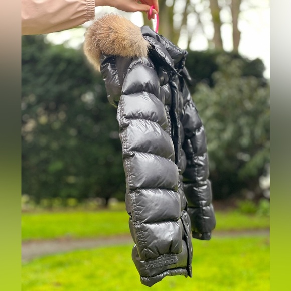 SOLD 🫶 Authentic Kids Size 8 Moncler Puffy Jacket - Navy Blue - Picture 2 of 4